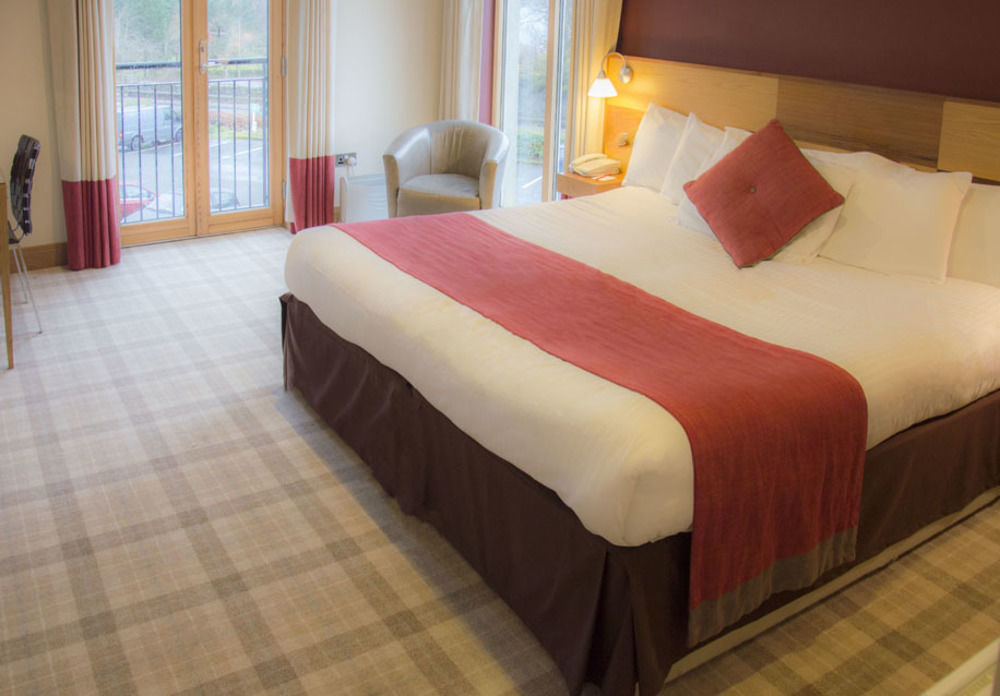 The Inn On Loch Lomond ลุสส์ ภายนอก รูปภาพ