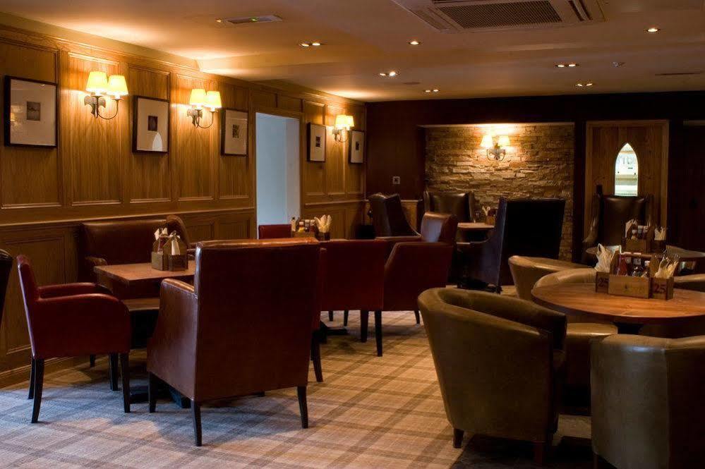 The Inn On Loch Lomond ลุสส์ ภายนอก รูปภาพ