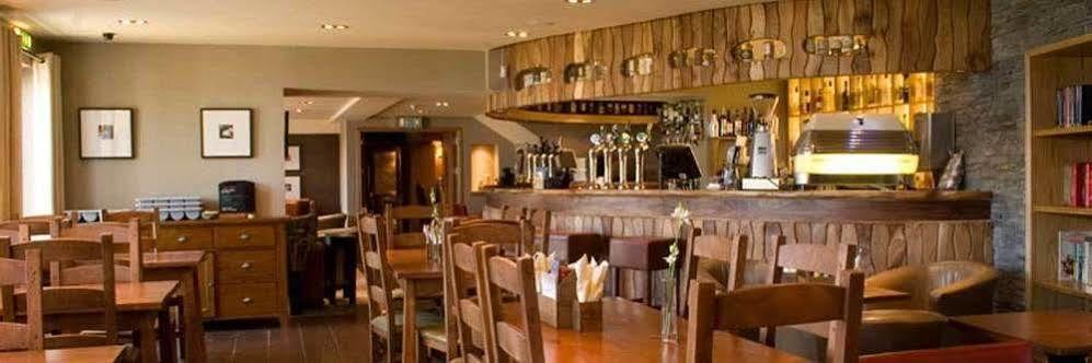 The Inn On Loch Lomond ลุสส์ ภายนอก รูปภาพ